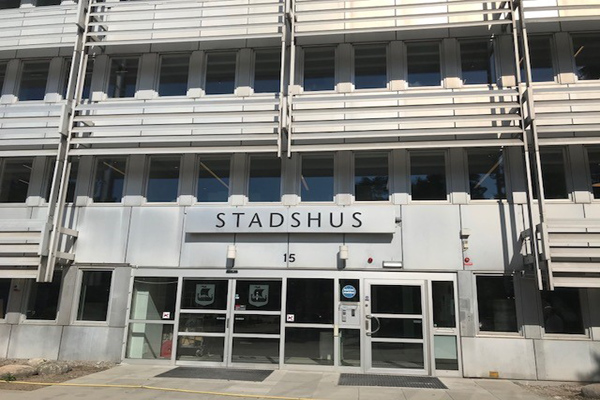 stadshusets nya entré