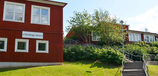 Sticklinge skola
