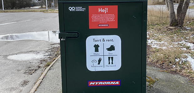 Myrornas insamlingsbox för kläder.