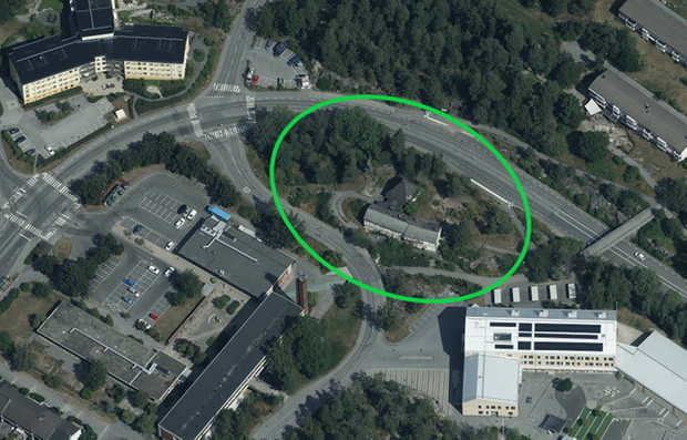 Flygbild över fastigheten Palmen 1.